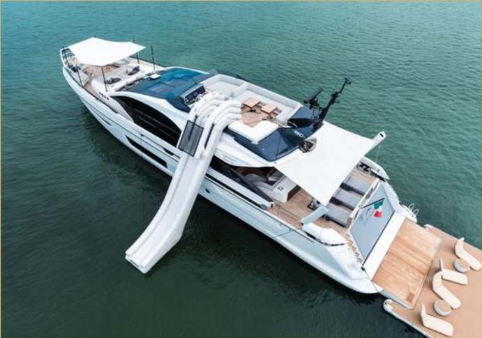 Azimut S10 94'