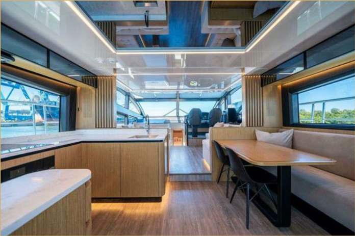 Pearl 62'