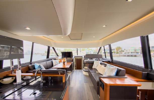 Prestige 58'