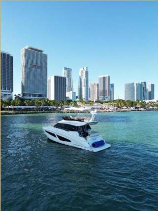 Regal 45'